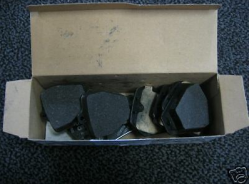 screenshot_2021-12-14_at_17-19-05_original_audi_a4_s4_quattro_bremsklotze_4b0_698_151_s_original_audi_s4_321x30_ebay