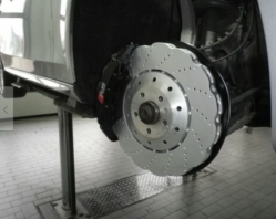 screenshot_2021-12-22_at_14-52-17_audi_rs_6_wave_bremsanlage_390x36_mm_fur_den_audi_a6_4g_a7_4g_q5_8r_neu_ebay