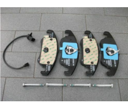 screenshot_2022-01-02_at_14-42-58_original_audi_bremsbelage_a4_a5_s4_s5_q5_quattro_audi_bremsklotze_8k0_698_151j_ebay